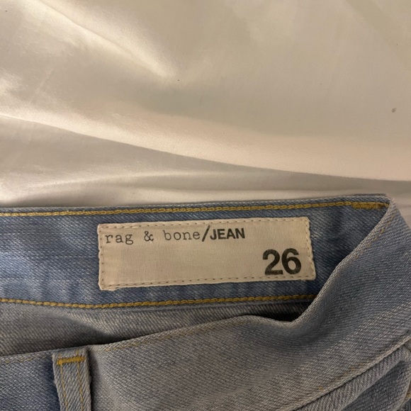 Rag & Bone Medium Blue Wash Cut Off Distressed Gunner Jean Shorts Size 26 - Picture 6 of 6